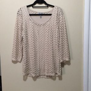 Simply sexy top. Can be worn dressy or casual.